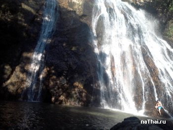 один из самых больших водопадов на самуи